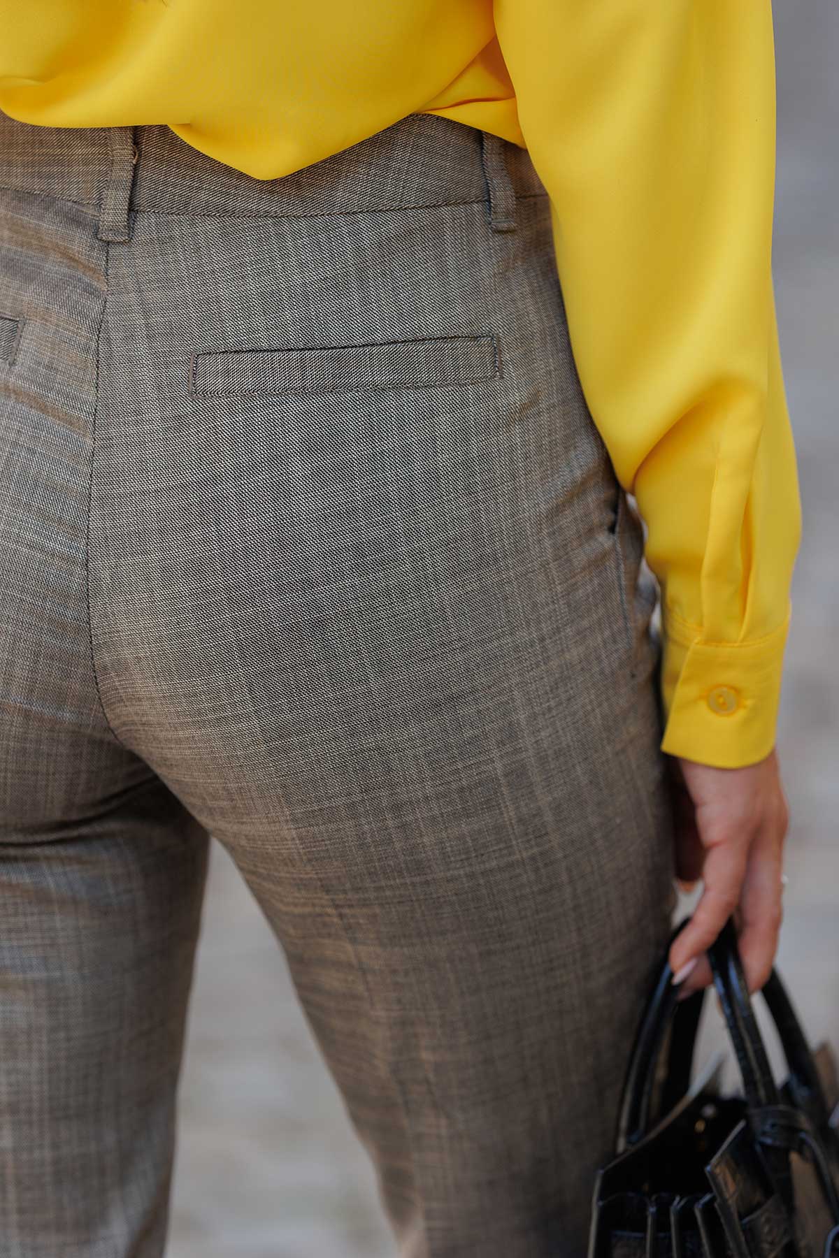 Панталон тип цигара в светло кафяво каре | Вили Стил Панталон тип цигара в светло кафяво каре