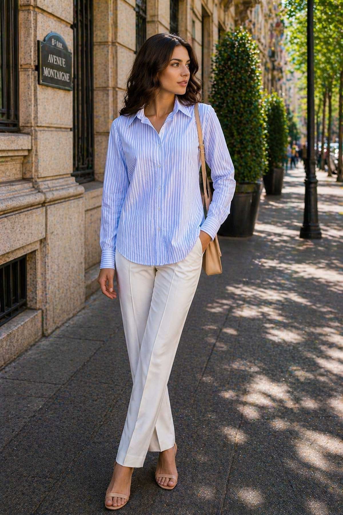 Класическа риза на светлосиньо райе