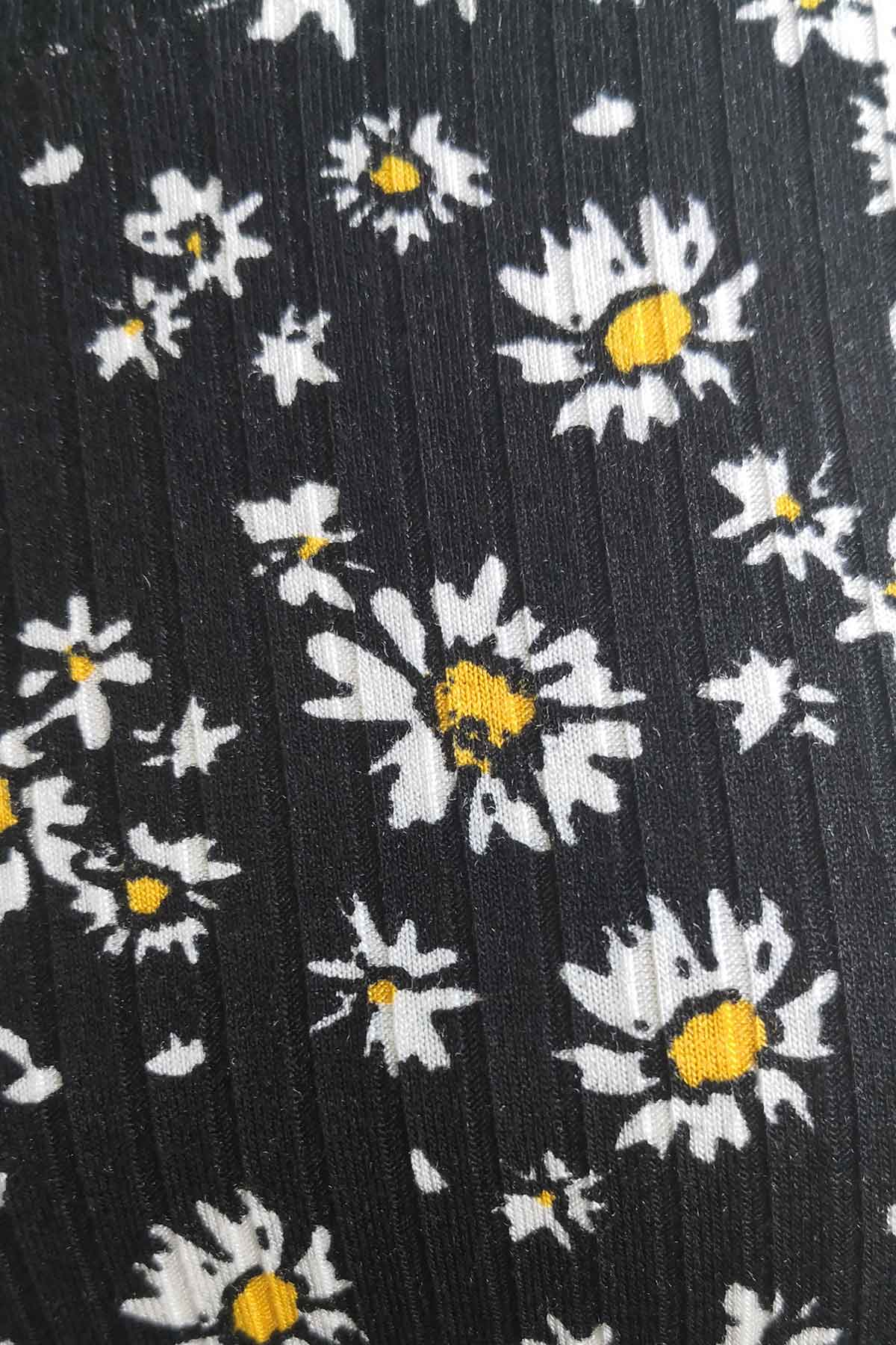 Блуза полу-поло с принт на маргаритки