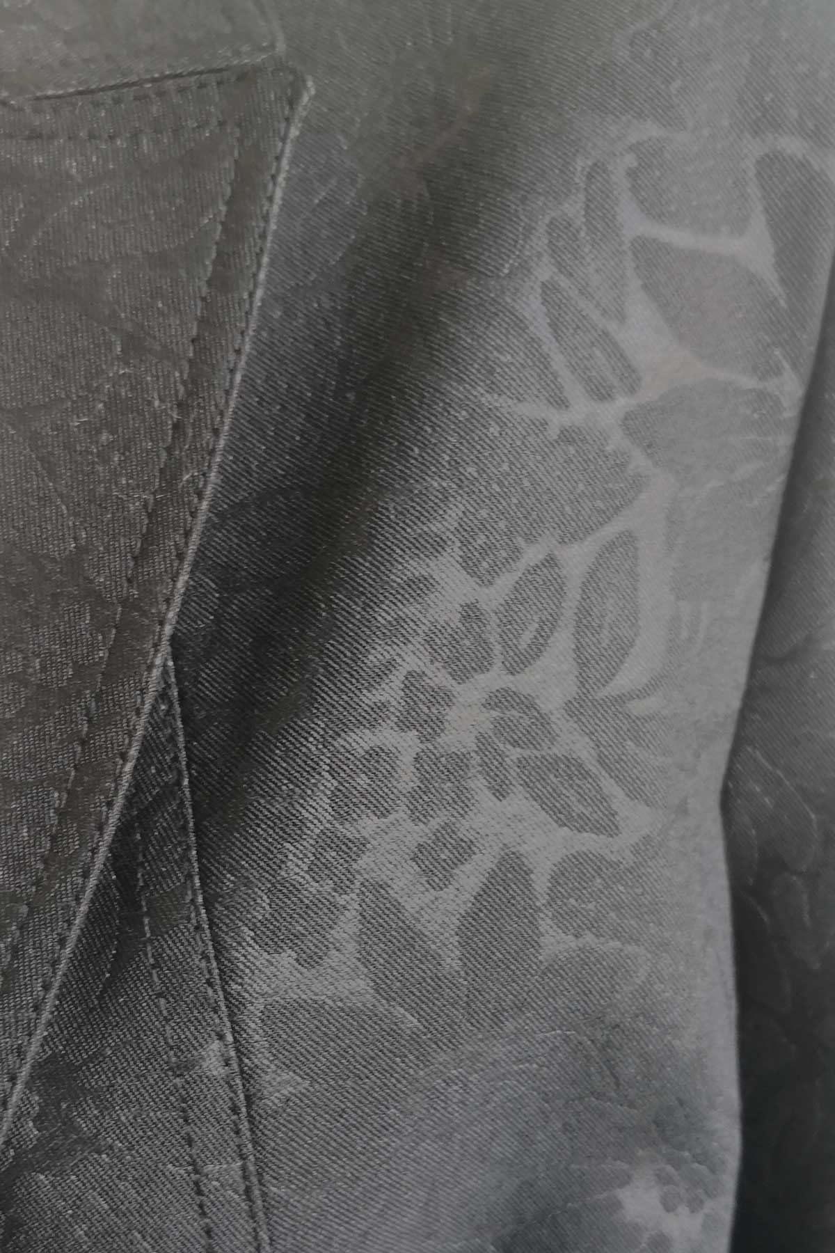 Сако от черен жакард с хастар | Вили Стил Сако от черен жакард с хастар