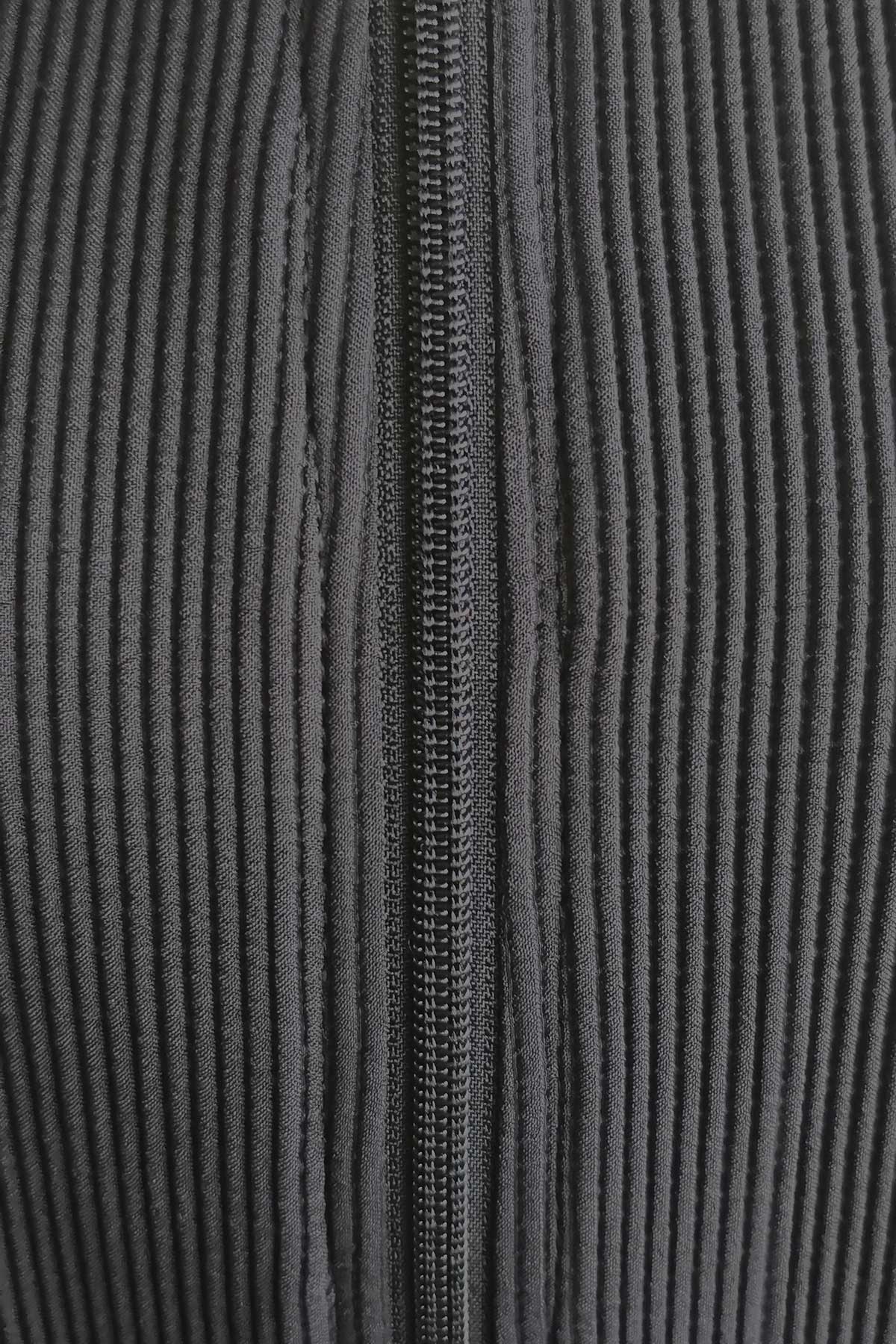 Жилетка с цип в черно | Вили Стил Жилетка с цип в черно