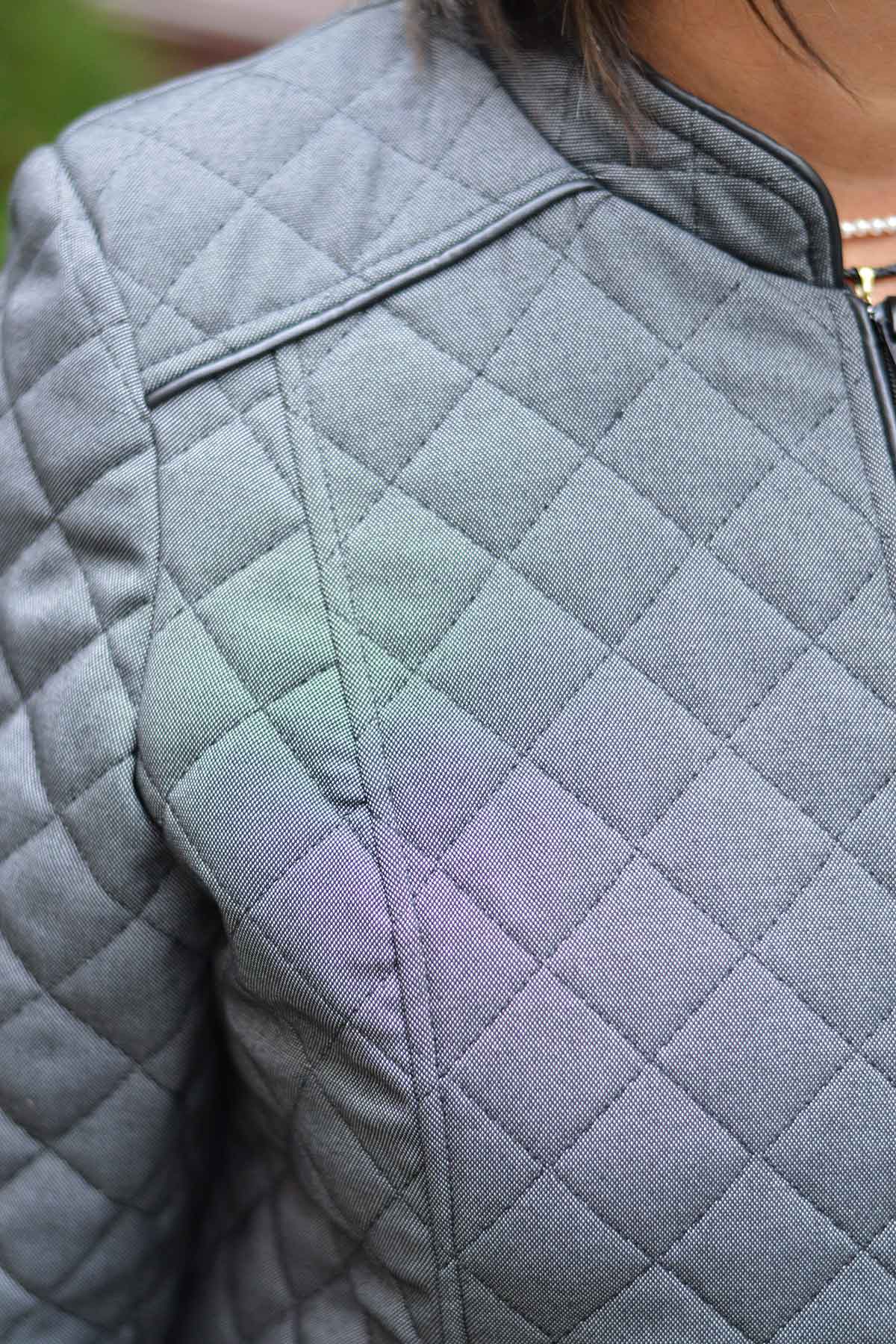 Ватирано яке в графитено сиво | Вили Стил Ватирано яке в графитено сиво